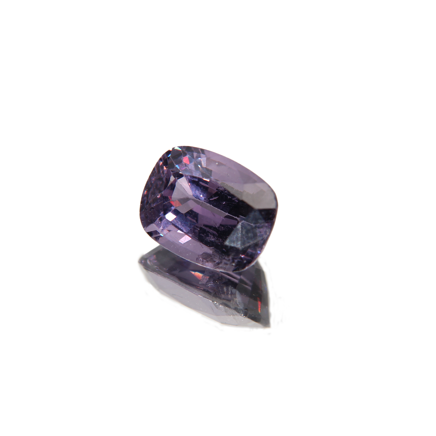 Violetter Spinell 2.12ct ansicht von rechts