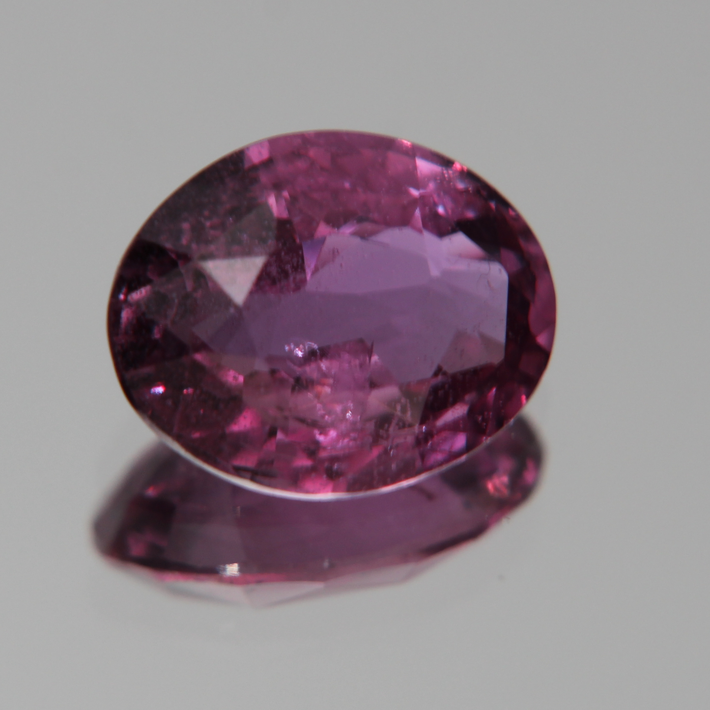 Pinker Saphir 2.14 ct