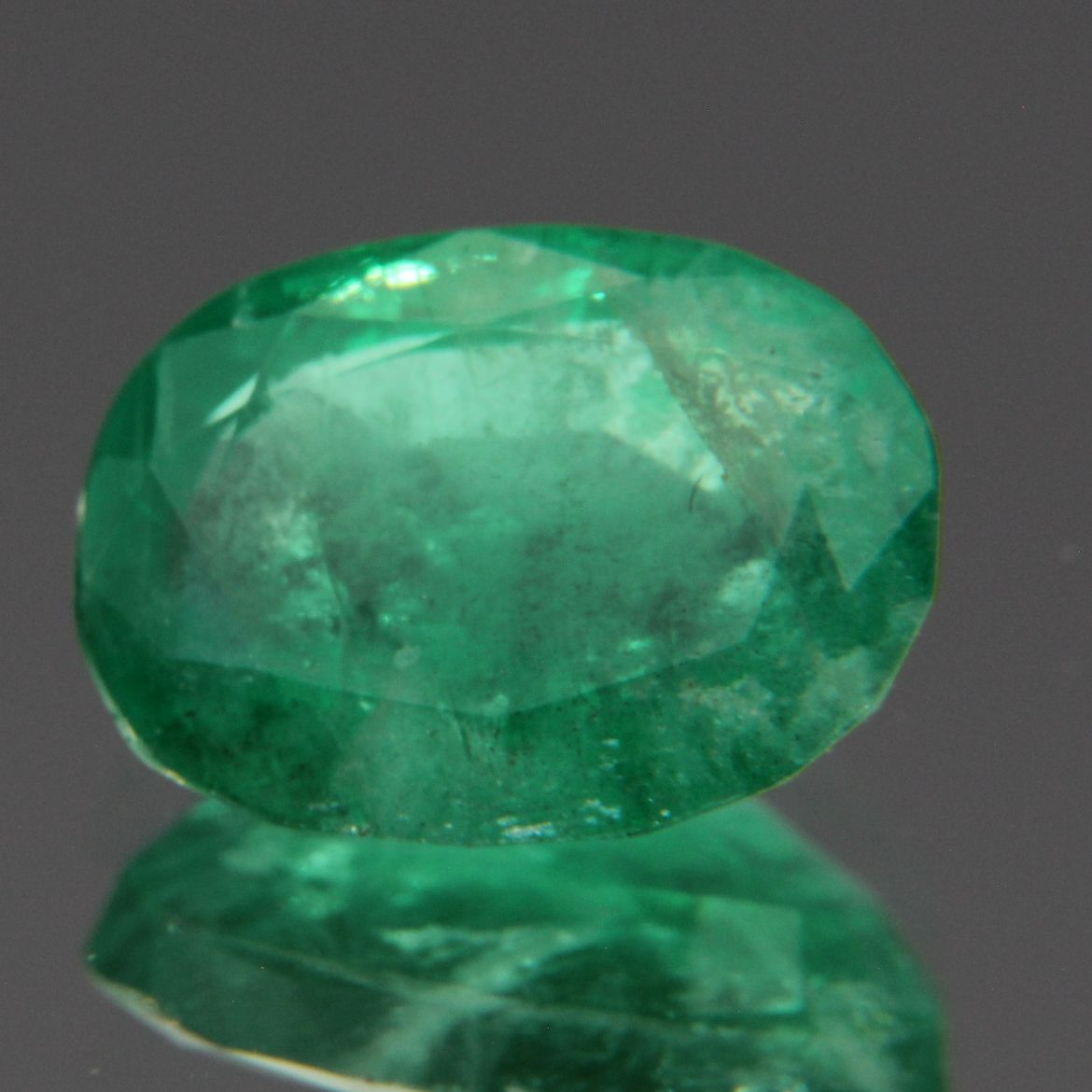 Emerald 2.11 ct