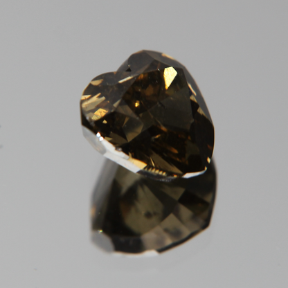 fancy vivid olive Diamant 3.02ct