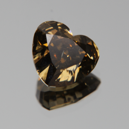 fancy vivid olive Diamant 3.02ct