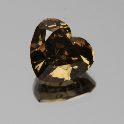 fancy vivid olive Diamant 3.02ct