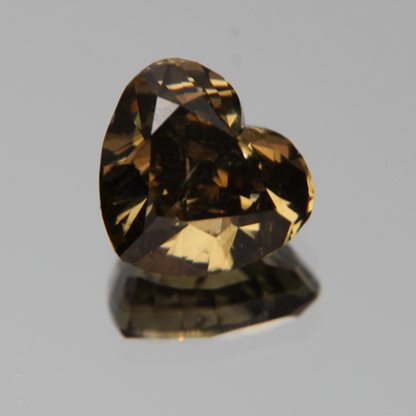 fancy vivid olive Diamant 3.02ct