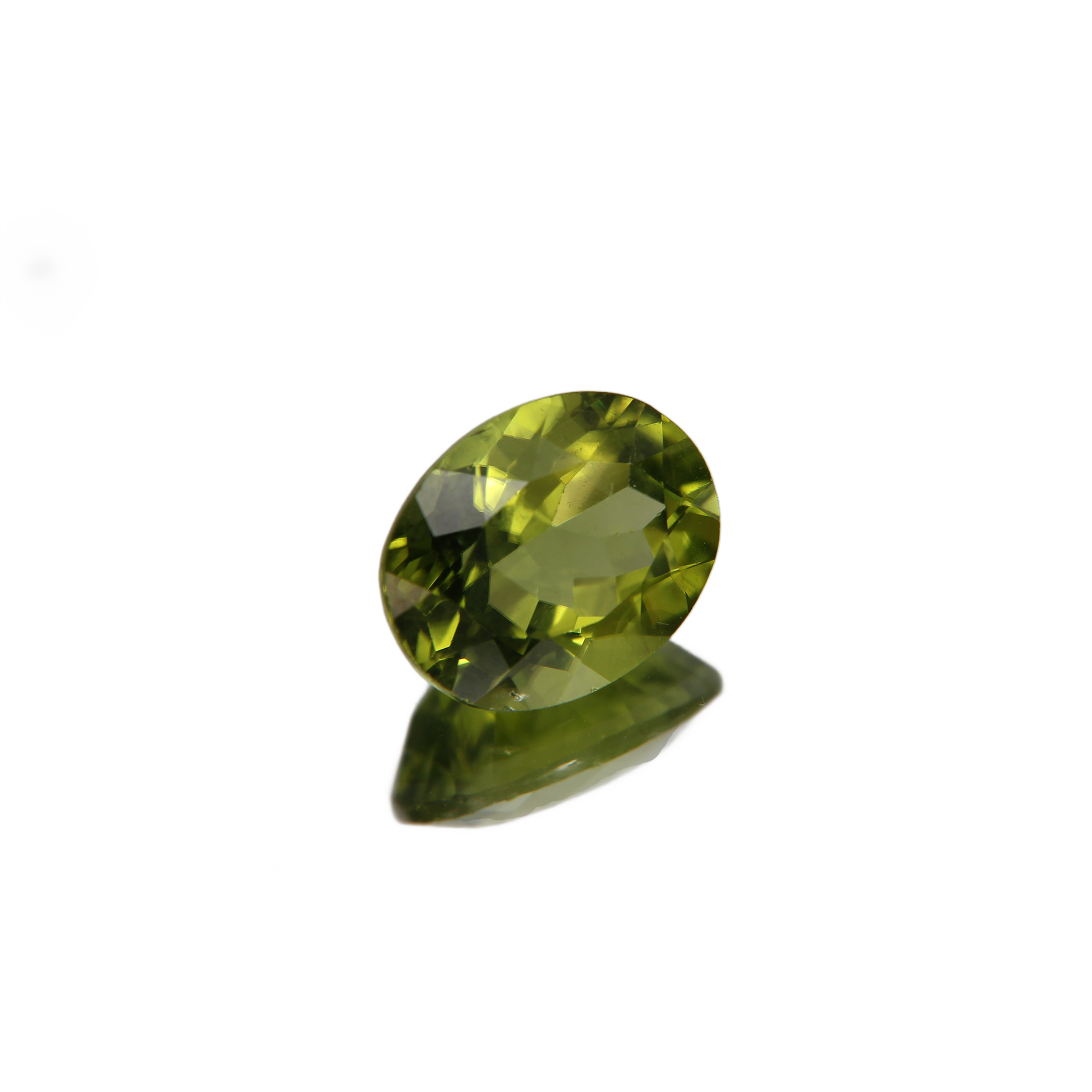 Peridot 3.04ct ansicht von links