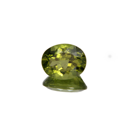 Peridot 3.04ct ansicht von vorne