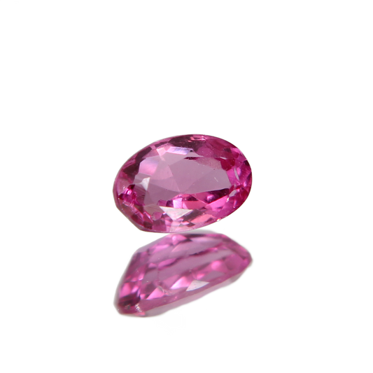 Rubin 0.36ct ansicht von links