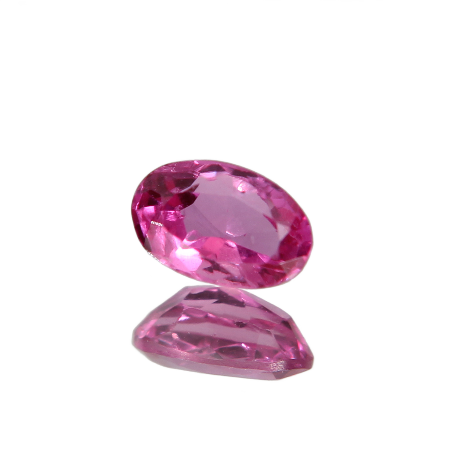 Rubin 0.36ct ansicht von rechts