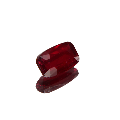 unbehandelter Rubin 1.05ct ansicht von links