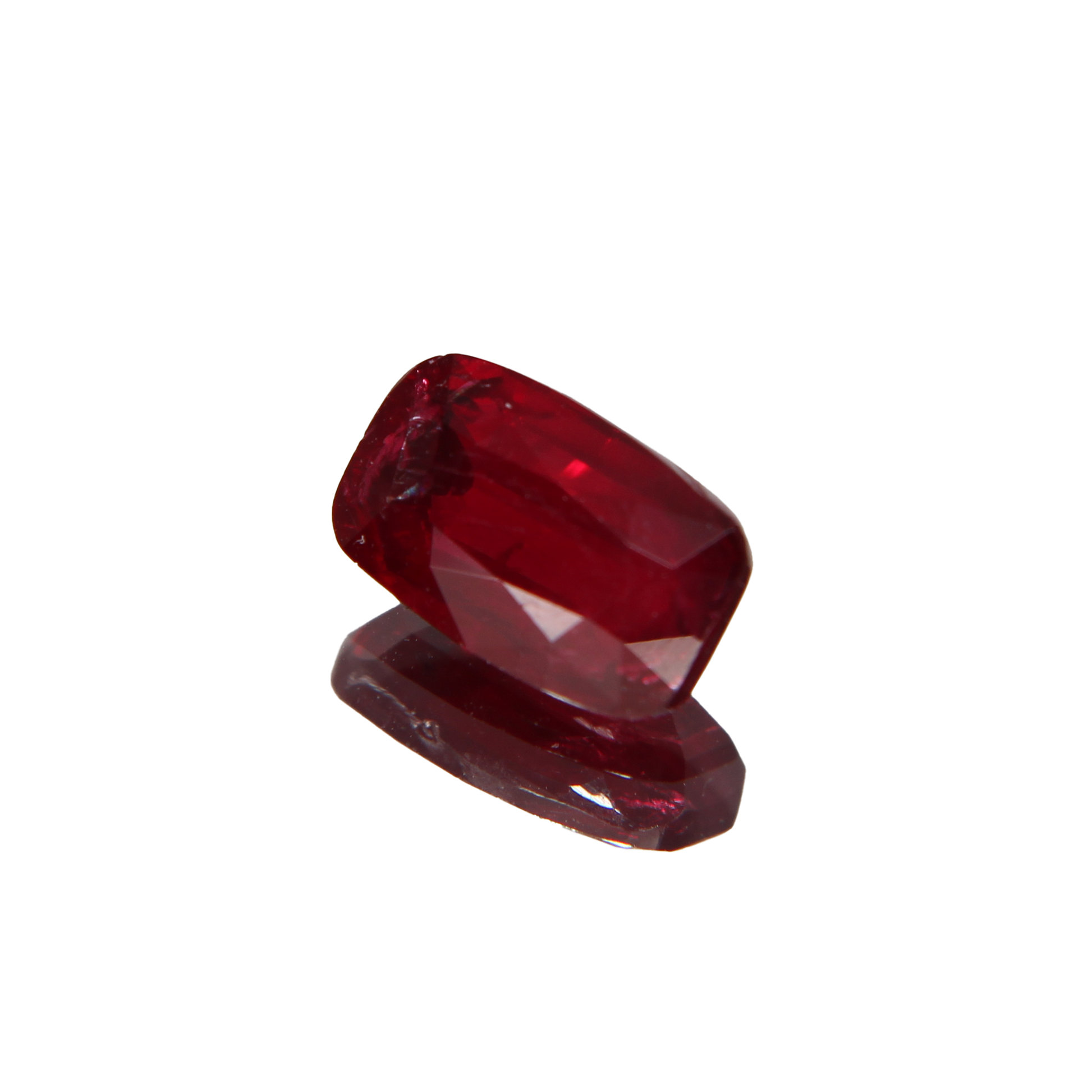unbehandelter Rubin 1.05ct ansicht von rechts