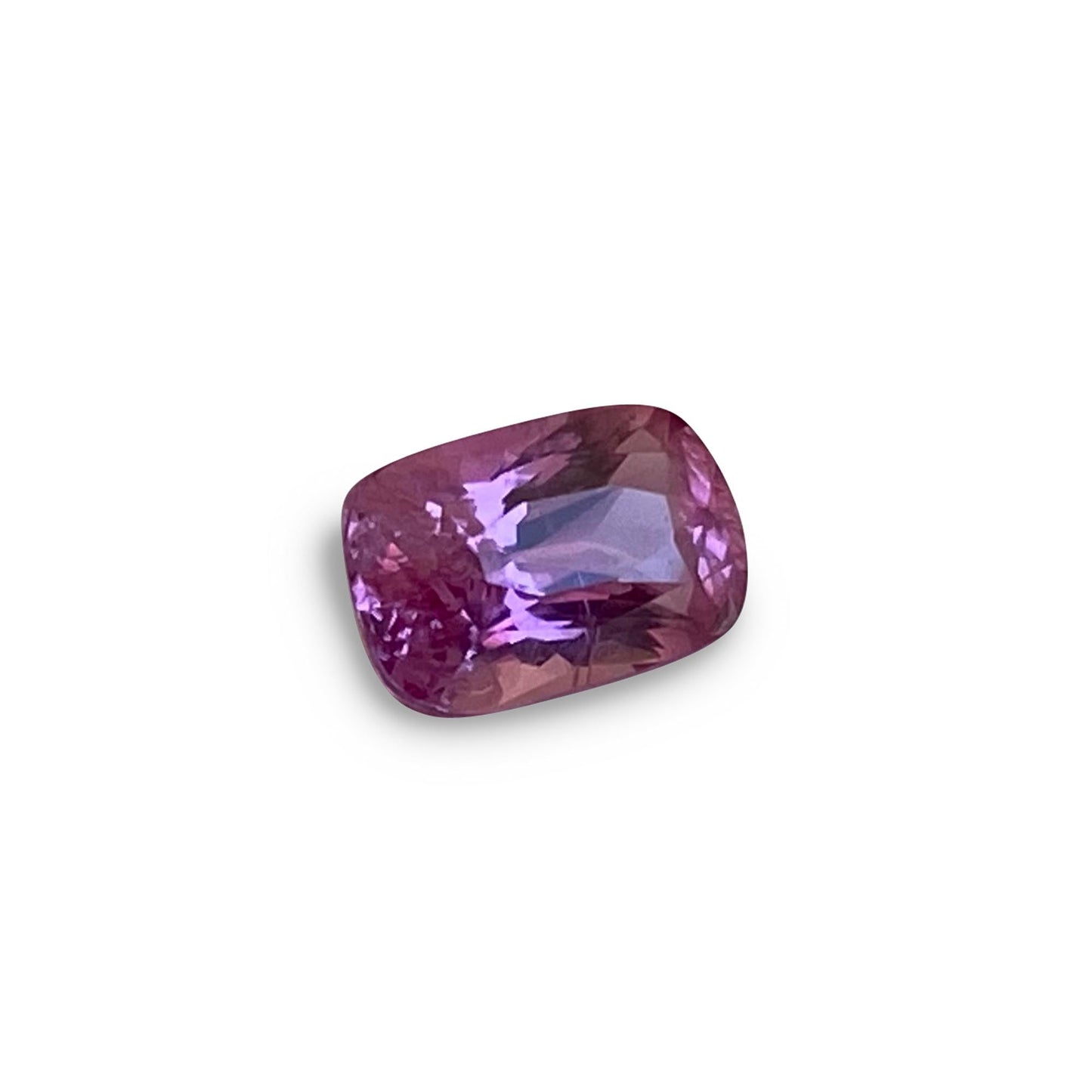 Pinker Saphir 1.23 ct IGNEOUS Edelsteine