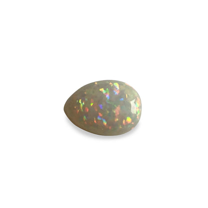 Weißer Opal 4.85 ct IGNEOUS Edelsteine