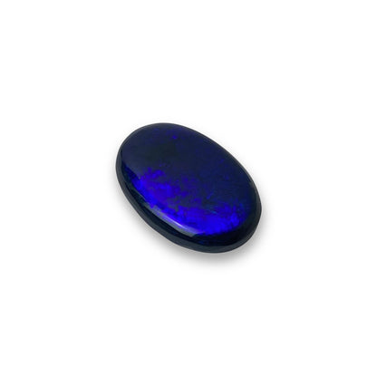 Schwarz Opal 10.69 ct IGNEOUS Edelsteine