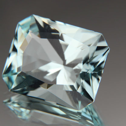 Aquamarin 10.04 ct