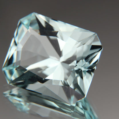 Aquamarin 10.04 ct