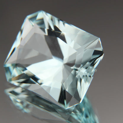 Aquamarin 10.04 ct