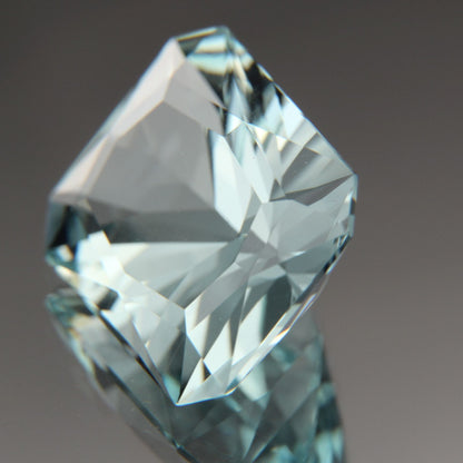 Aquamarin 10.04 ct