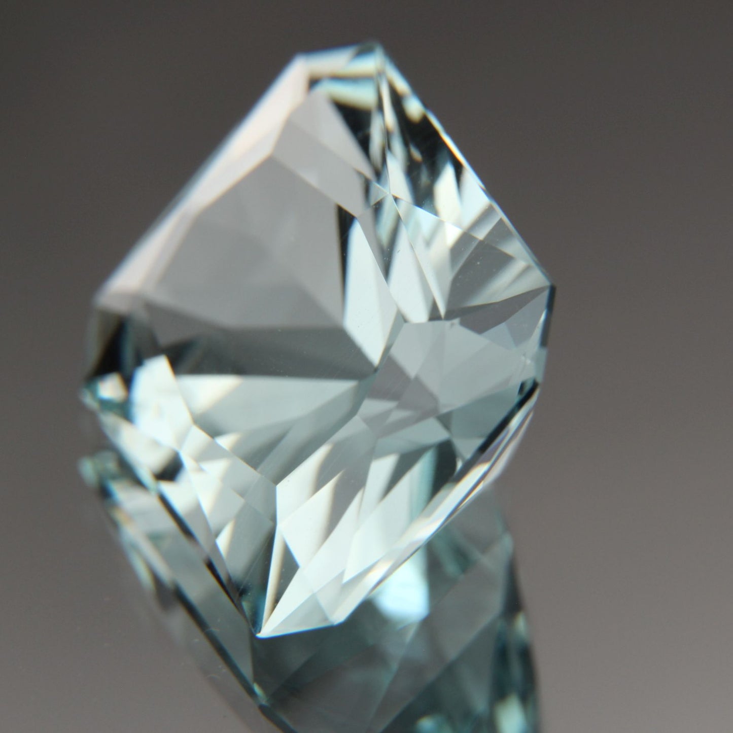 Aquamarin 10.04 ct