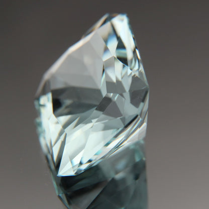 Aquamarin 10.04 ct