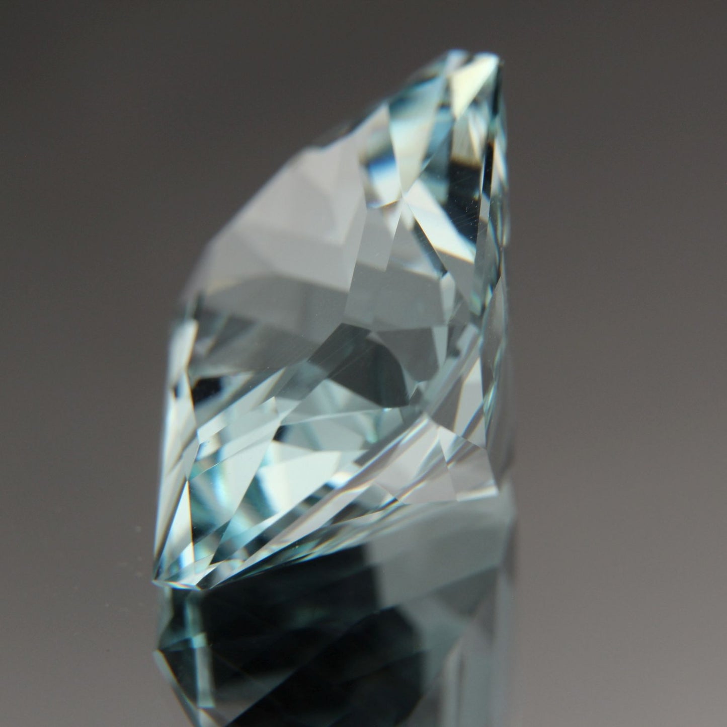 Aquamarin 10.04 ct