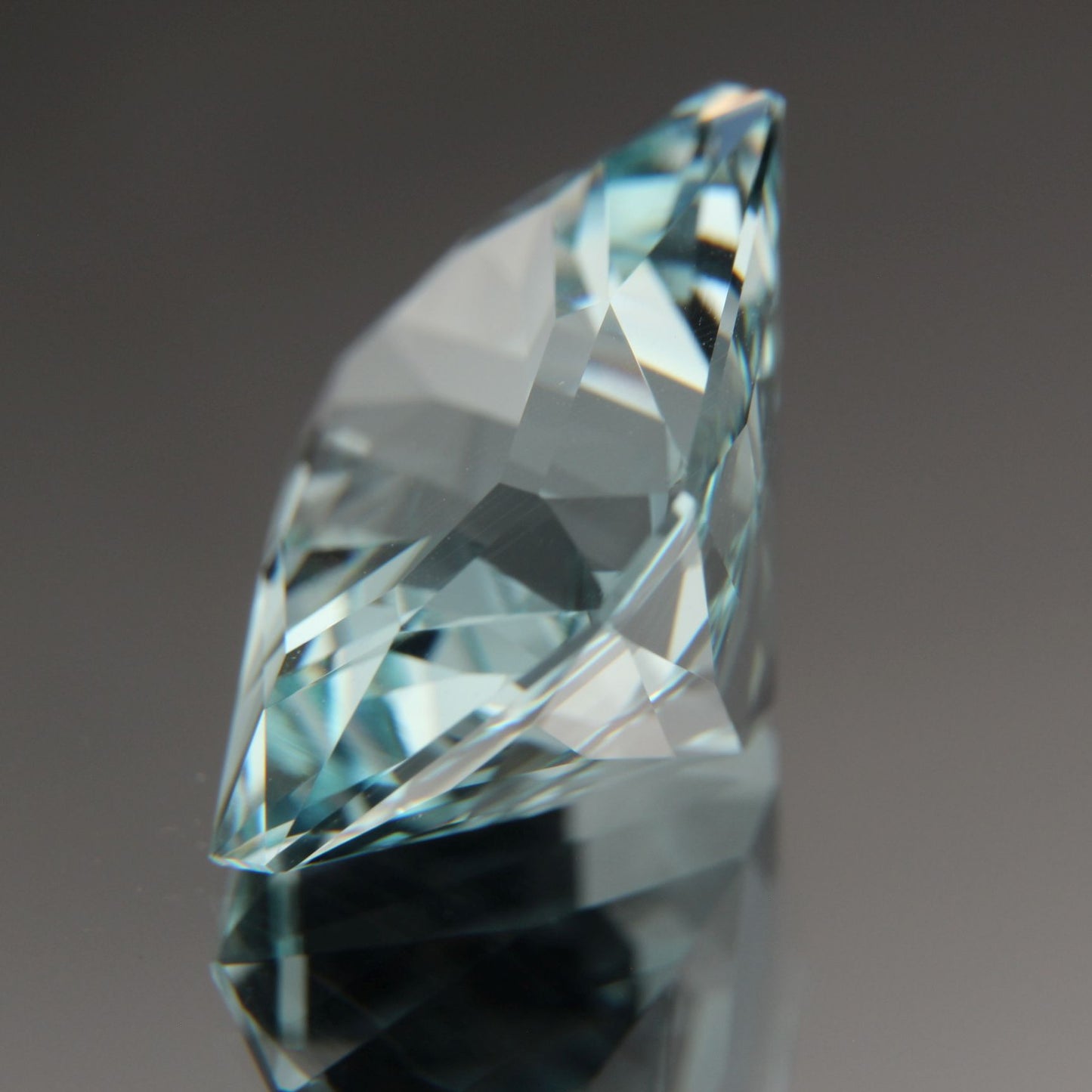 Aquamarin 10.04 ct