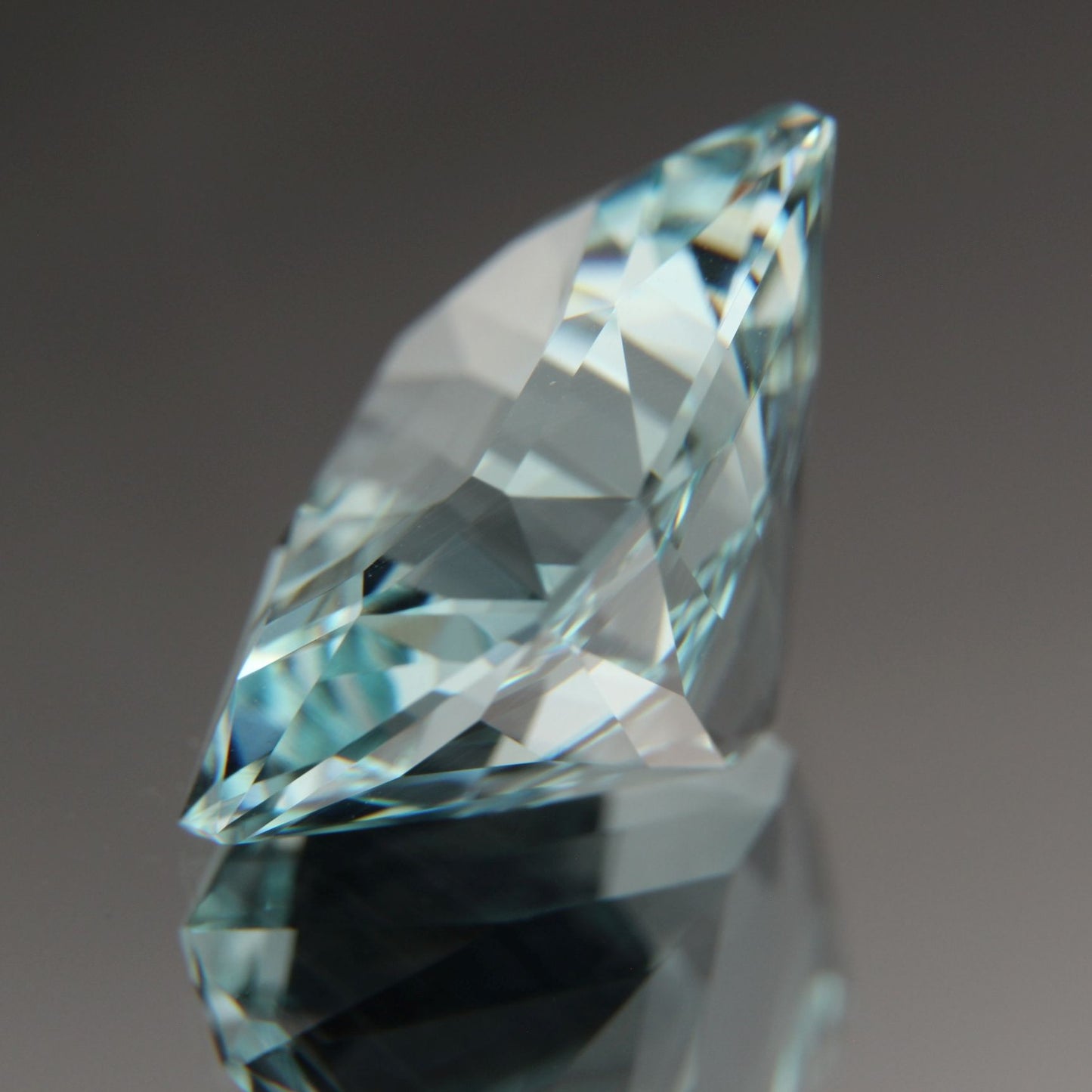Aquamarin 10.04 ct