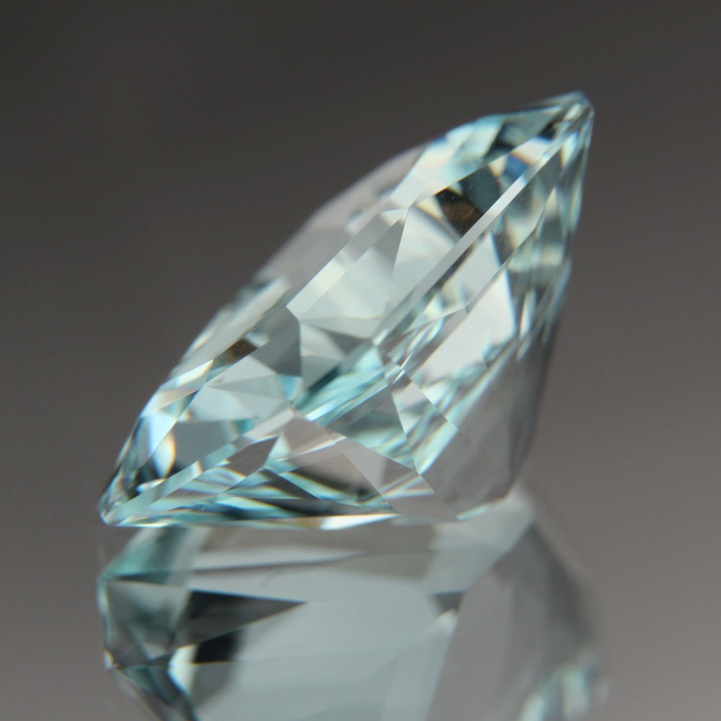 Aquamarin 10.04 ct