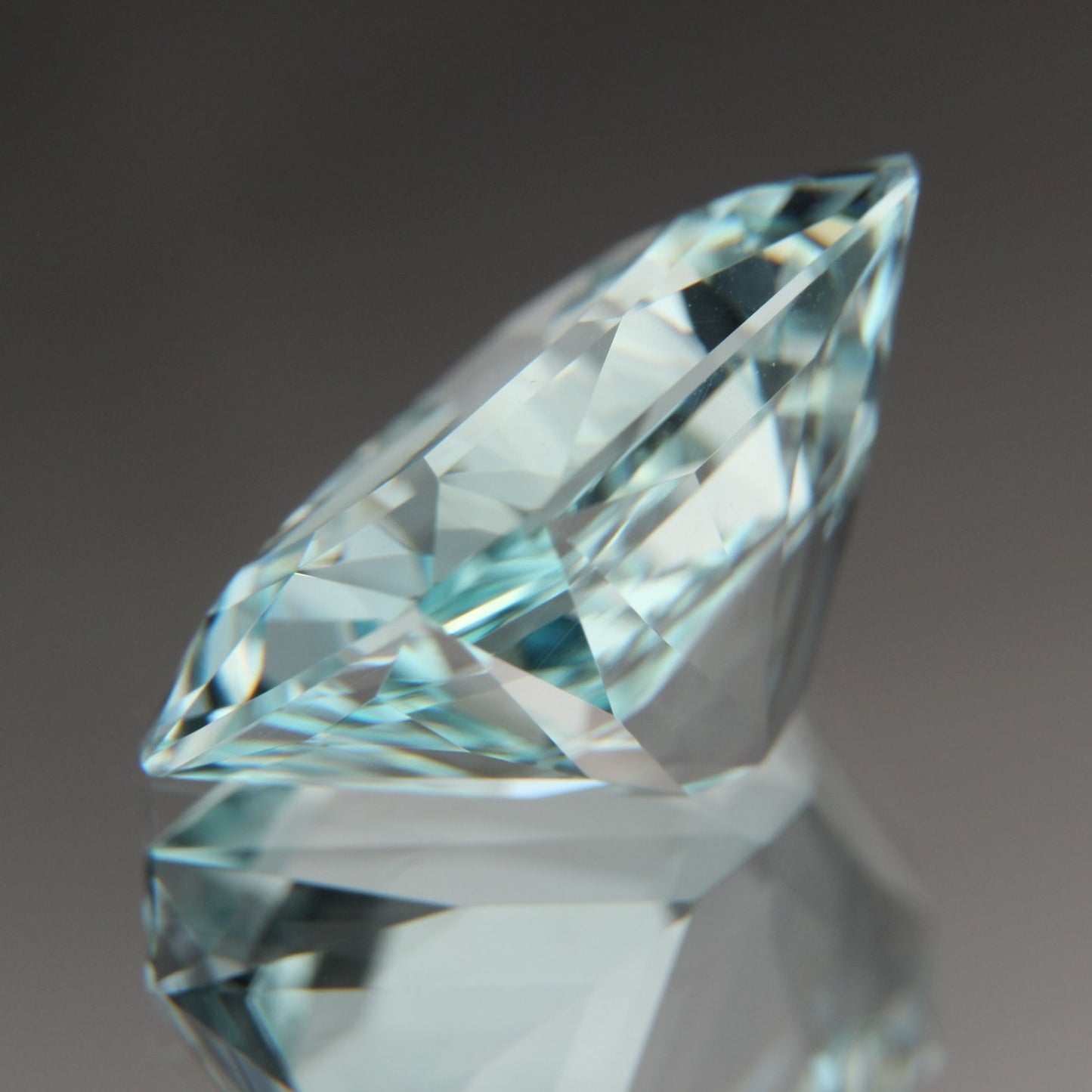 Aquamarin 10.04 ct