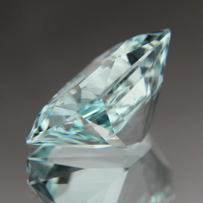 Aquamarin 10.04 ct