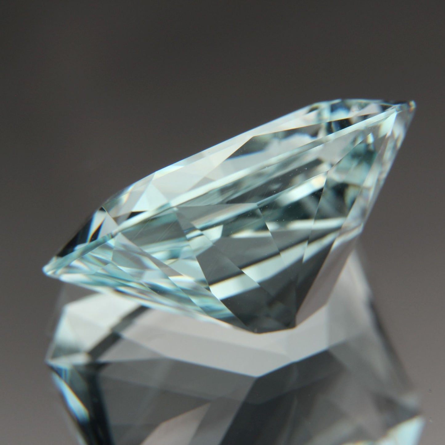 Aquamarin 10.04 ct