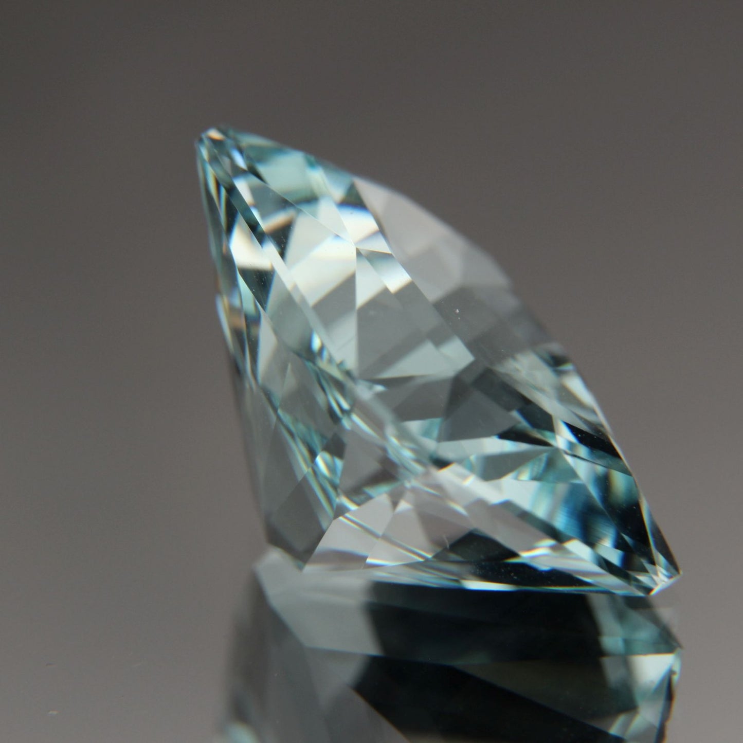 Aquamarin 10.04 ct