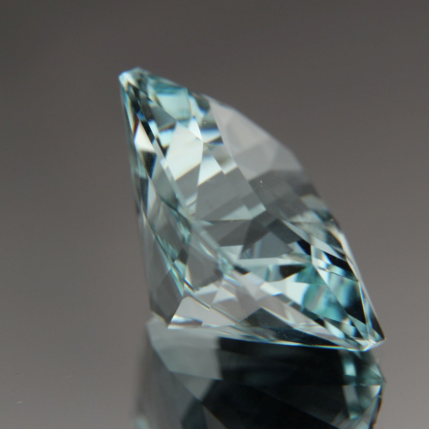 Aquamarin 10.04 ct
