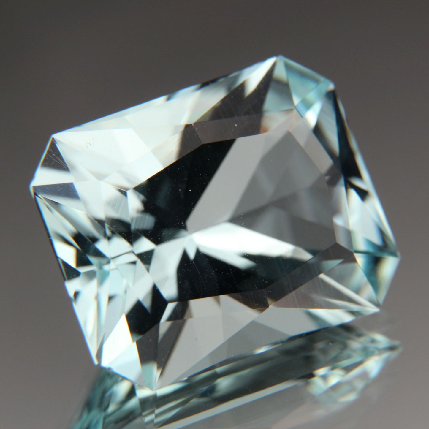 Aquamarin 10.04 ct