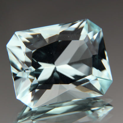 Aquamarin 10.04 ct