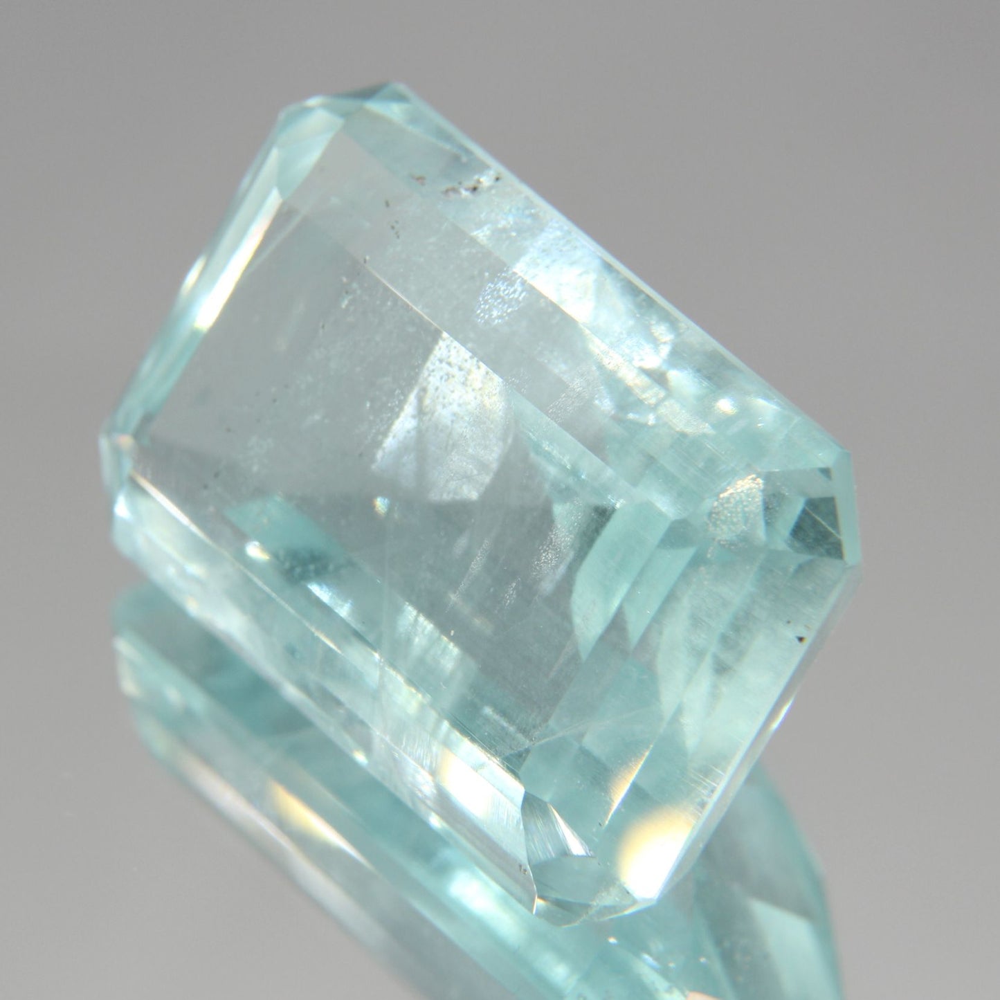 Aquamarin 49.73 ct