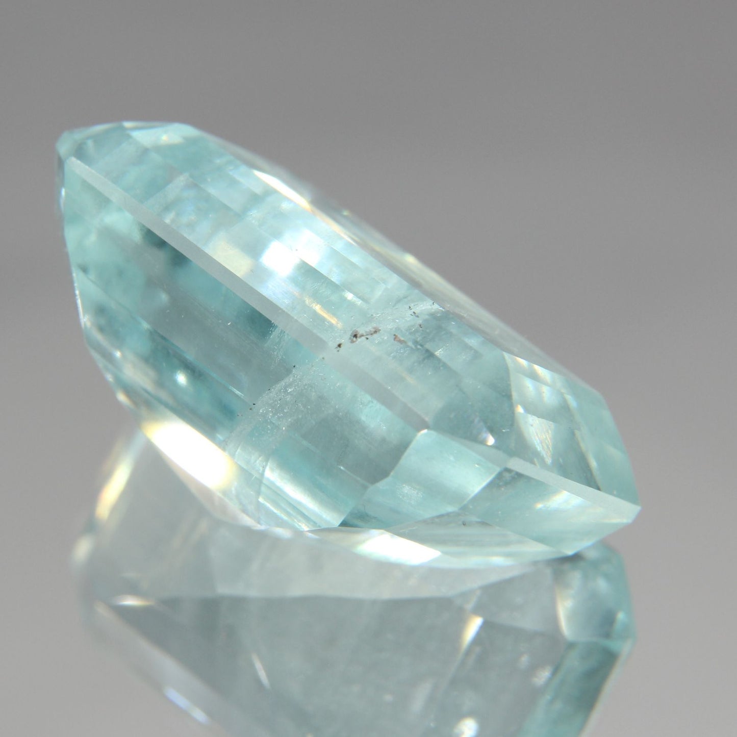 Aquamarin 49.73 ct