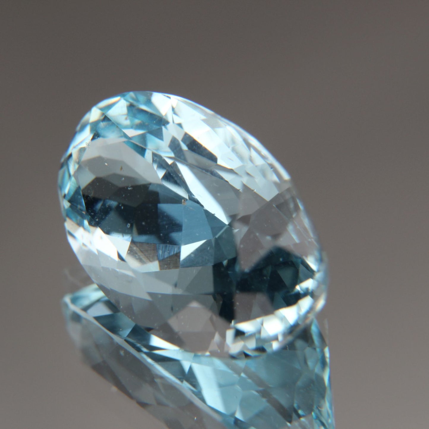 Aquamarin 6.68 ct