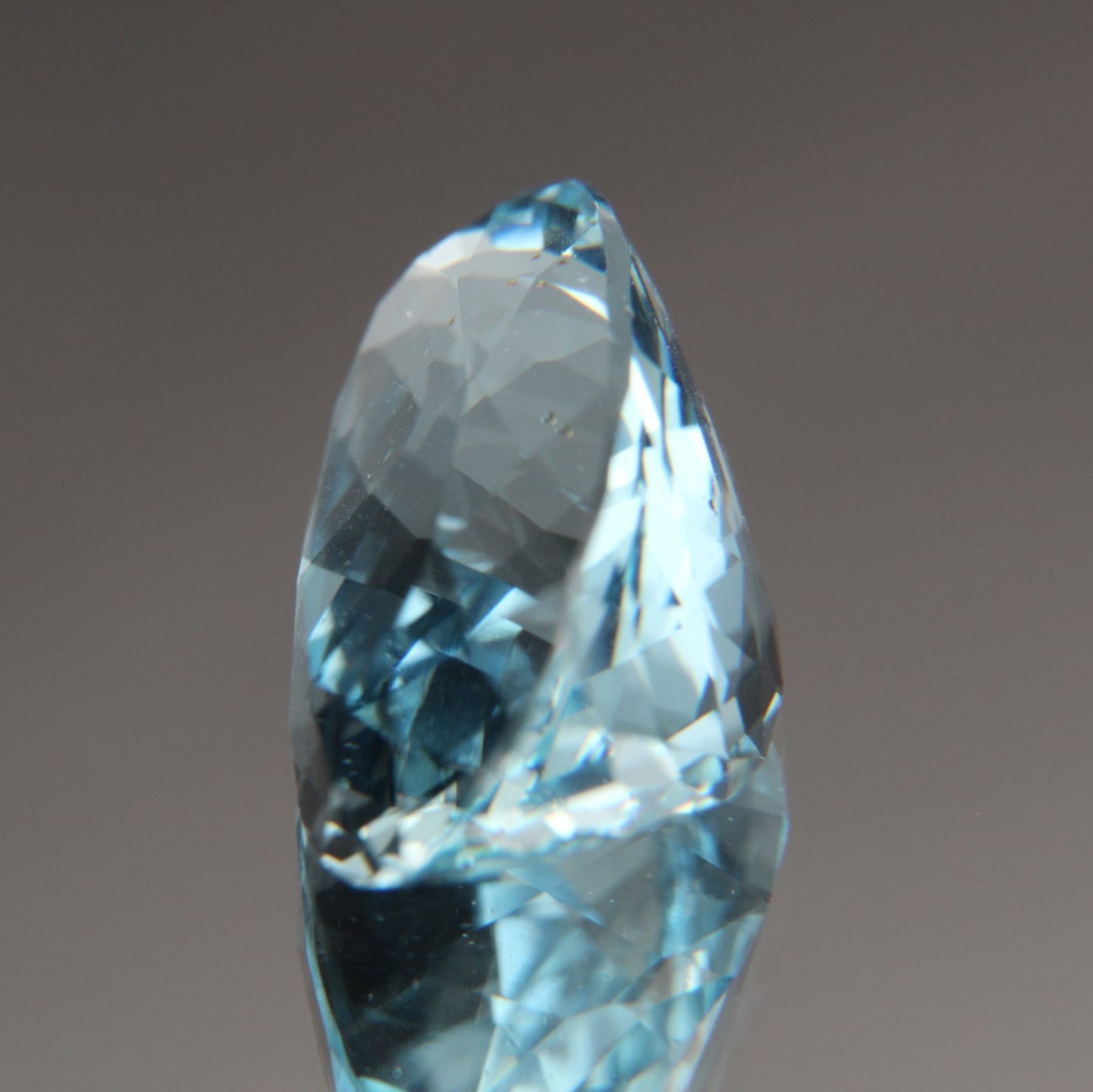 Aquamarin 6.68 ct