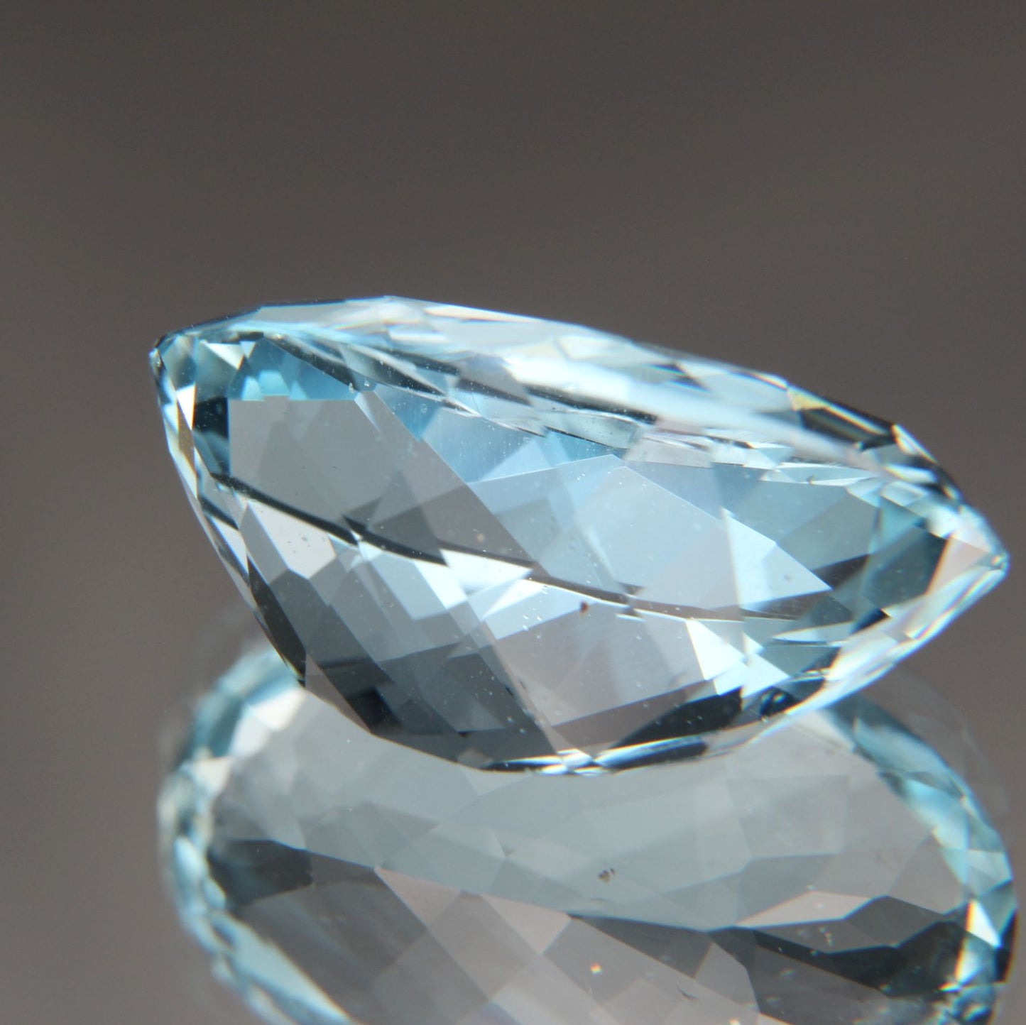 Aquamarin 6.68 ct