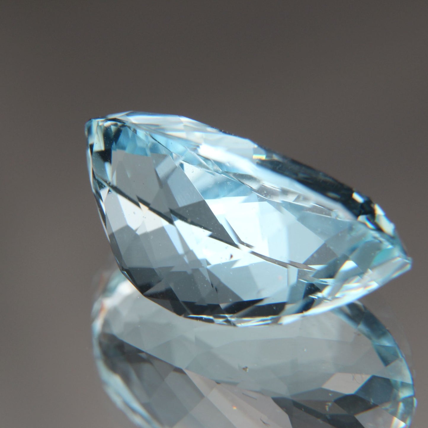 Aquamarin 6.68 ct