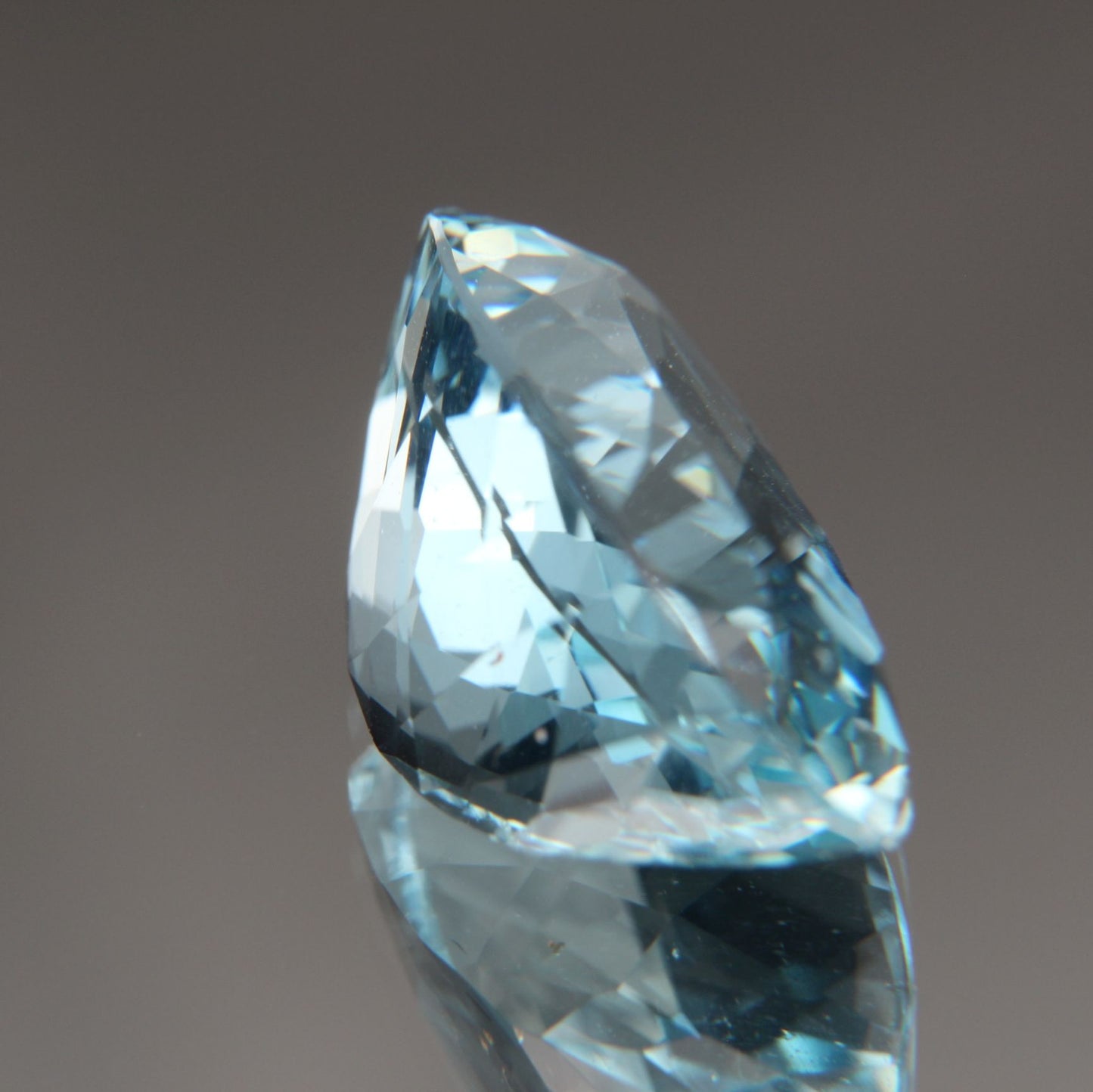 Aquamarin 6.68 ct