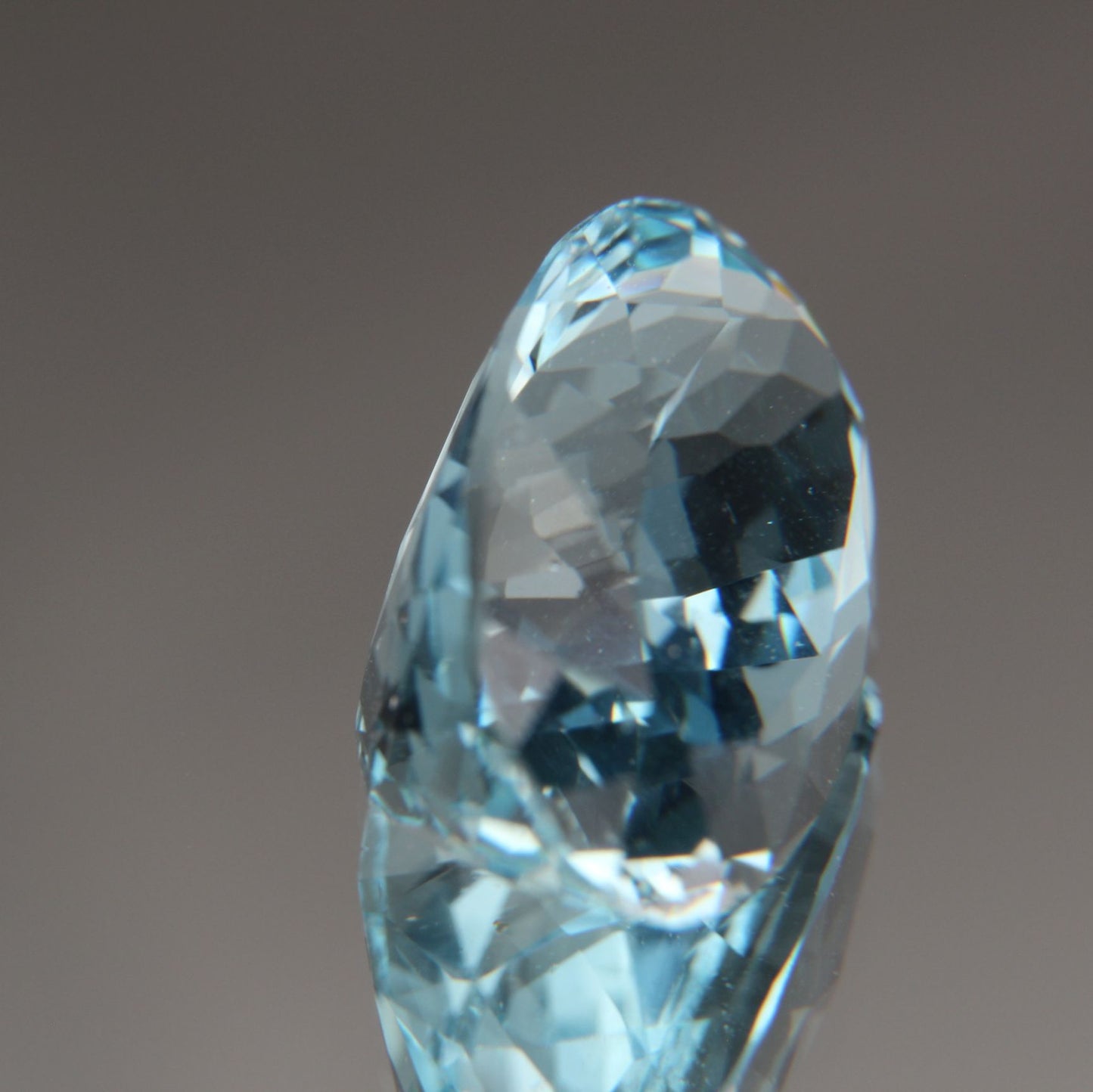 Aquamarin 6.68 ct