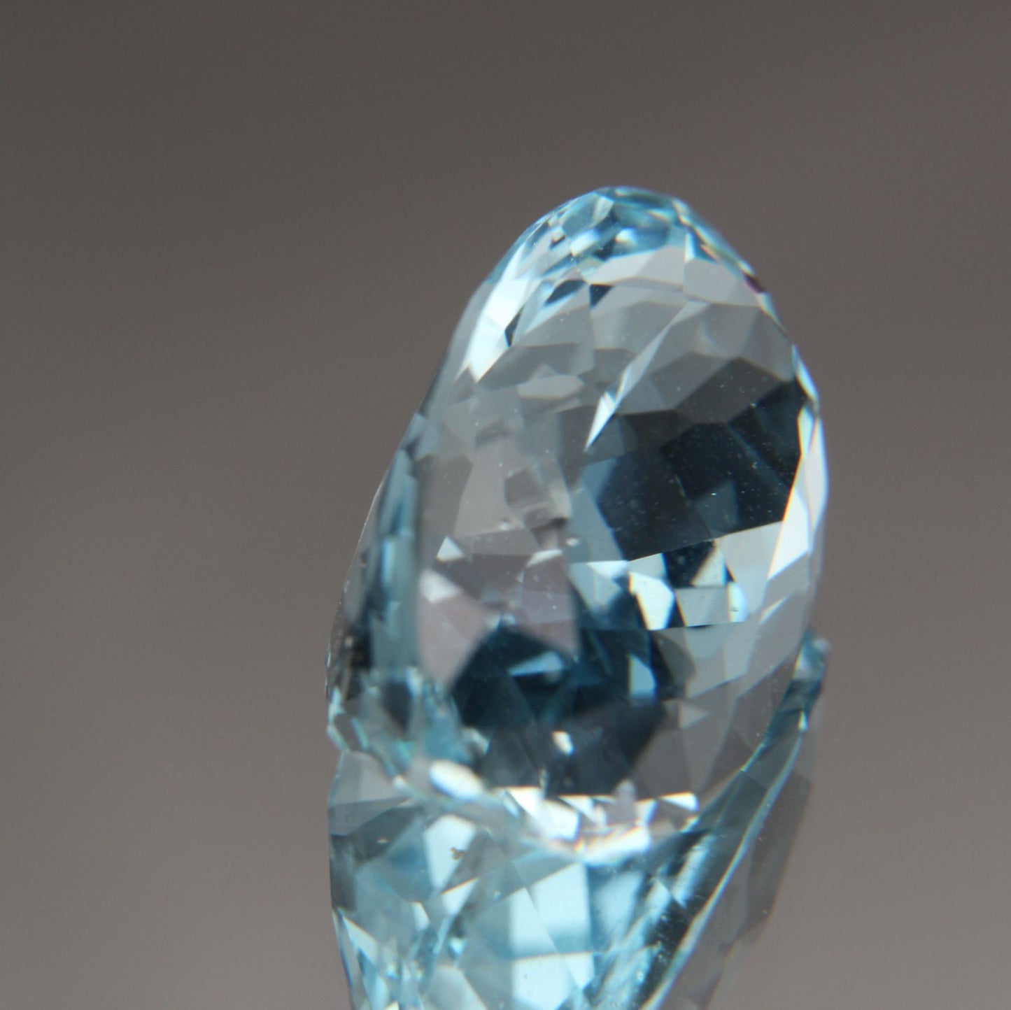 Aquamarin 6.68 ct