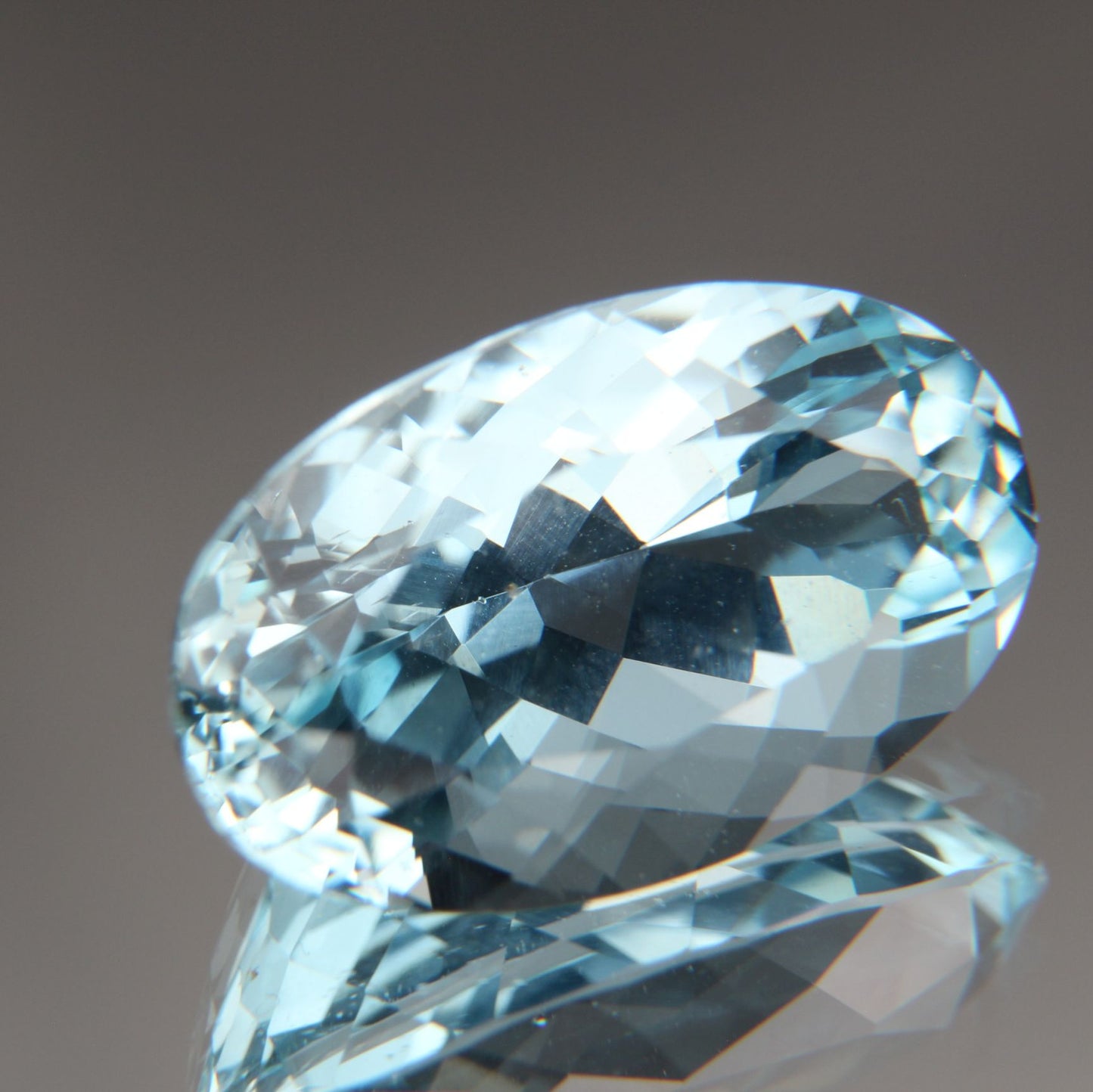 Aquamarin 6.68 ct