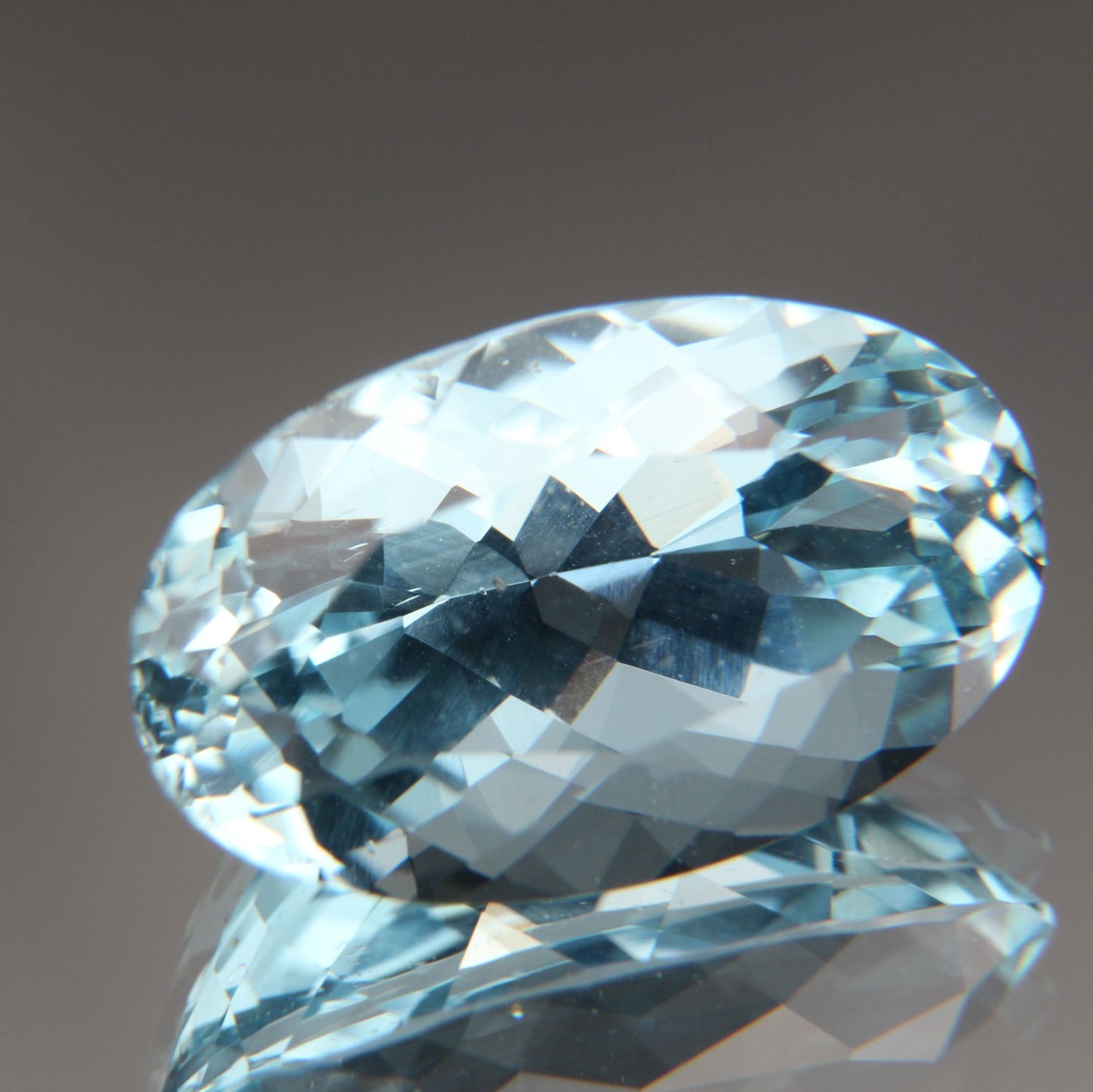 Aquamarin 6.68 ct