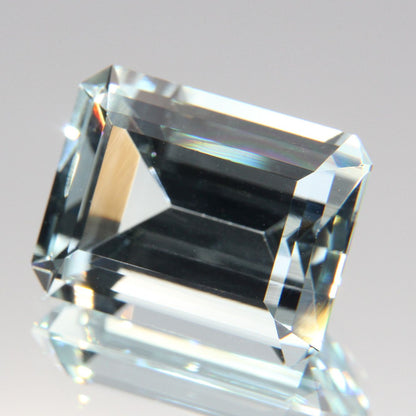 Aquamarin 8.79 ct