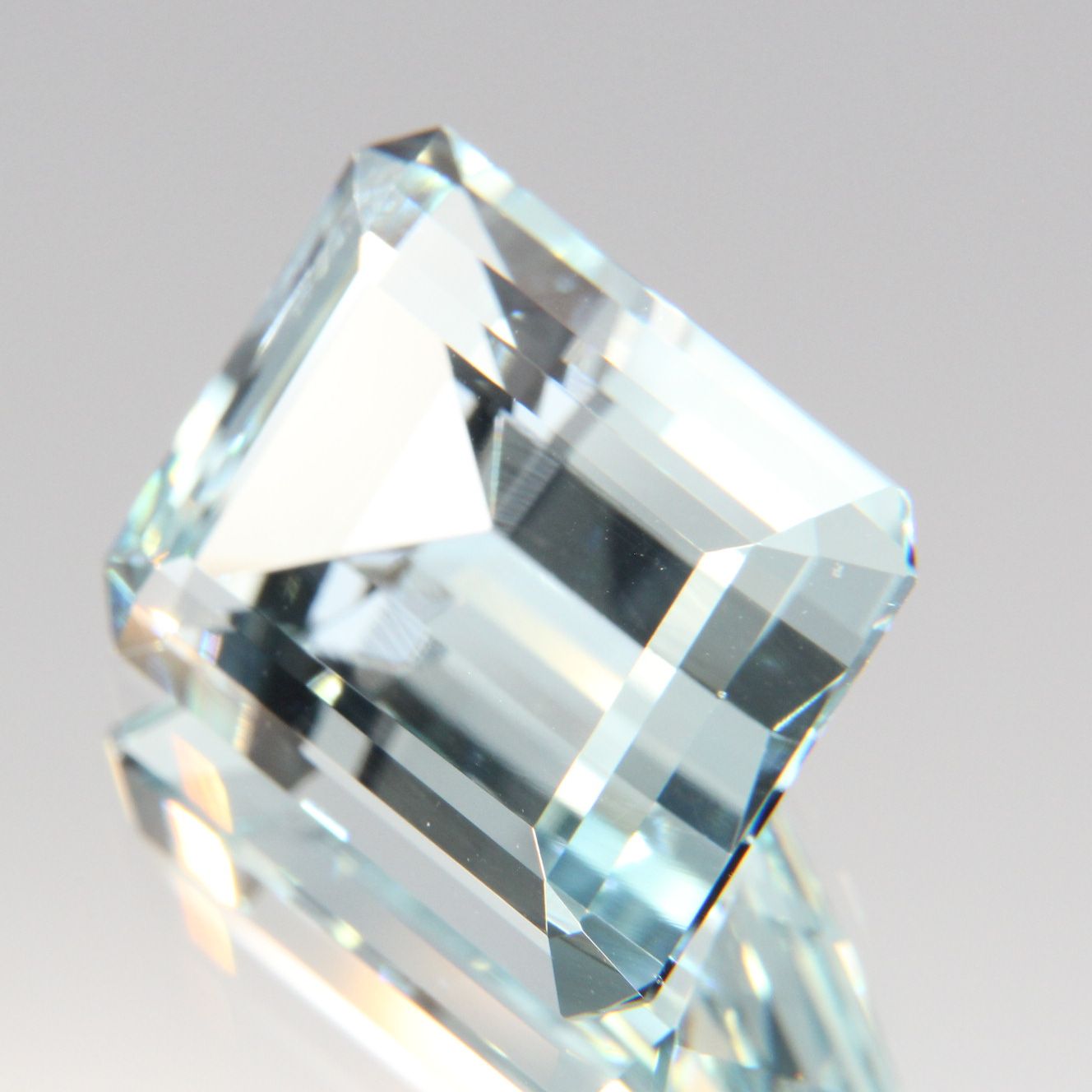 Aquamarin 8.79 ct
