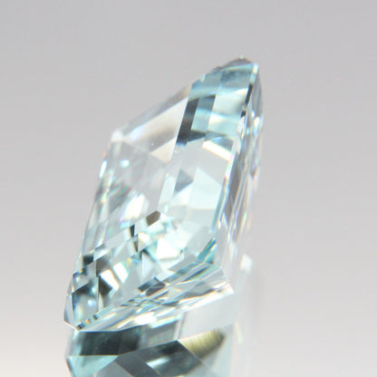Aquamarin 8.79 ct