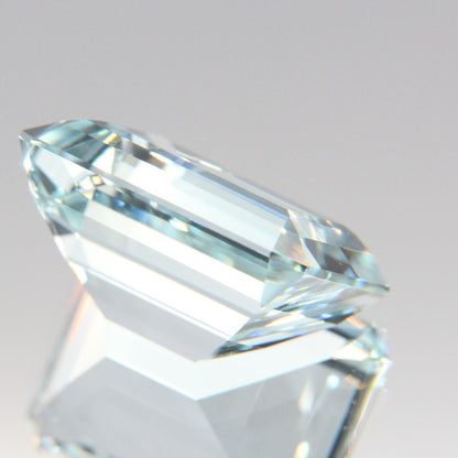 Aquamarin 8.79 ct