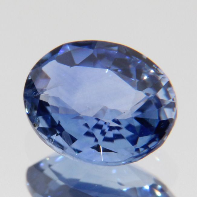blue sapphire 0.68ct