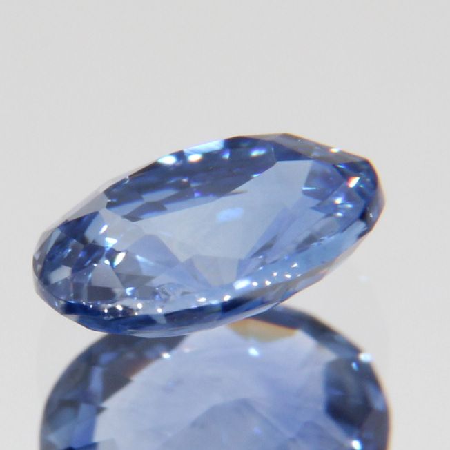 blue sapphire 0.68ct